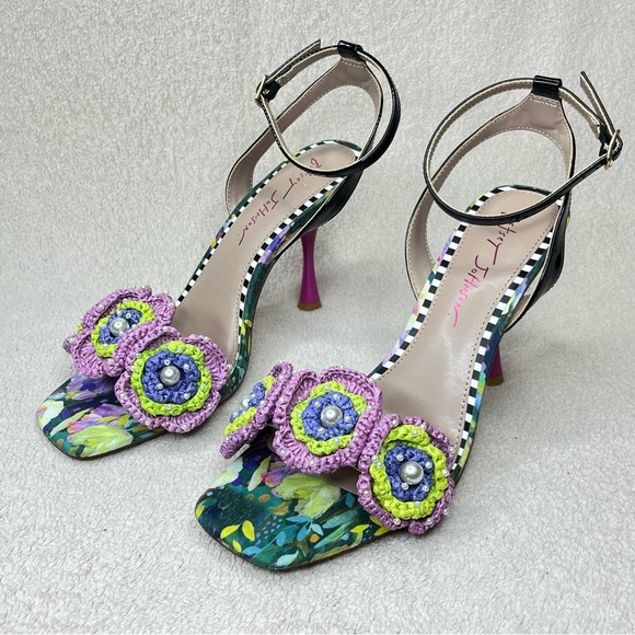 Betsey Johnson Ainsleyy Macrame Flower Sandal Heels-Womens 9-Pink/Green/Blue/Blk - Picture 6 of 14